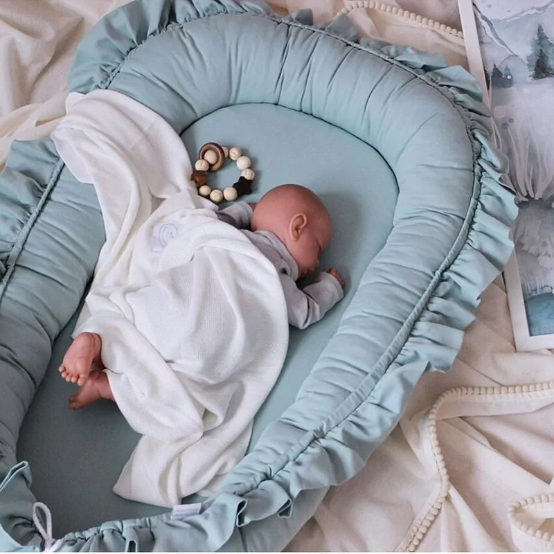 Removable Sleeping Nest